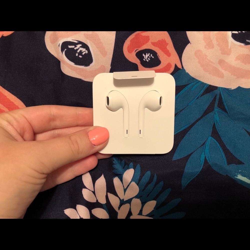 Brand new Apple iPhone headphones